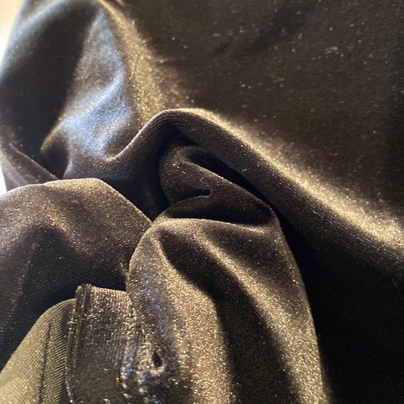 BP button velvet tank - Picture 4 of 4